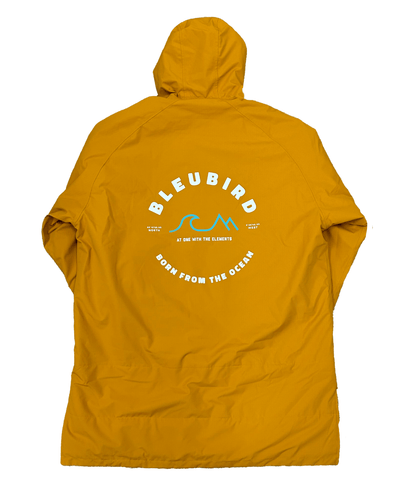Bleubird Nordic Robe in Mustard  Heavy duty ripstop changing robe with PFC-free water-resistant coating and sherpa fleece lining.