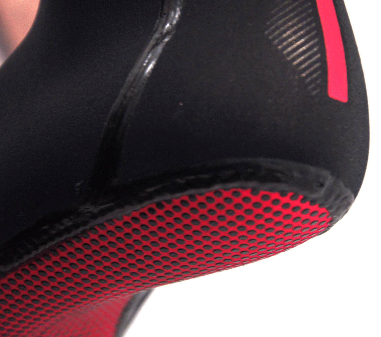 Neoprene Heat-Tech Warmth Swim Gloves unisex design with secure closure and grip pattern.